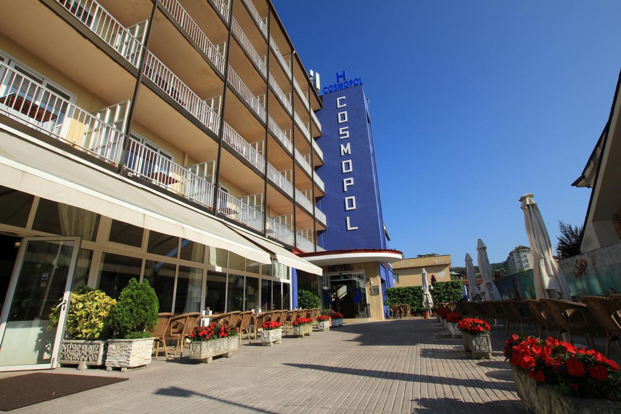 Hotel Cosmopol Ларедо Экстерьер фото